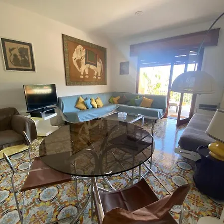 La Casa Di Renata By Portofinovacanze Rapallo